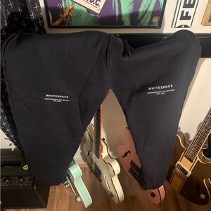 Whitespace Shaun White Joggers NWT